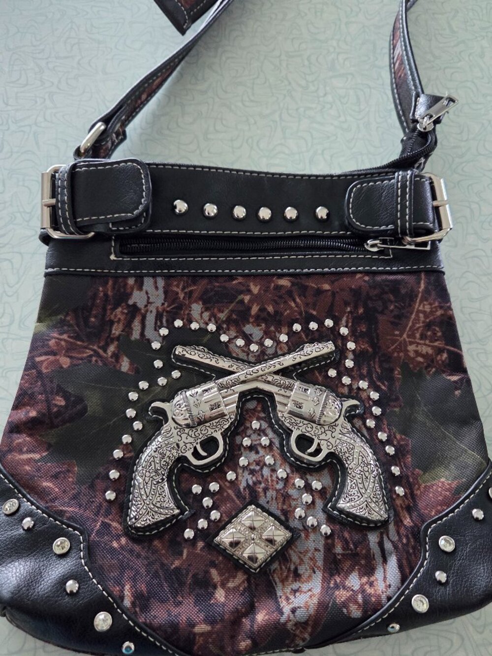 Guns Purse